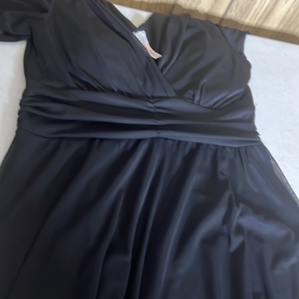 CAPRICHO DRESS - Picture 15 of 17